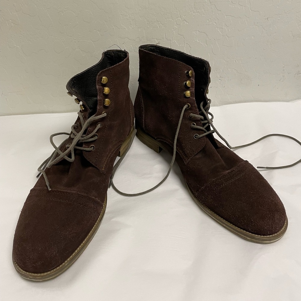 Vintage Foundry Co. Cap Toe‎ Suede Boots in Brown Size 12